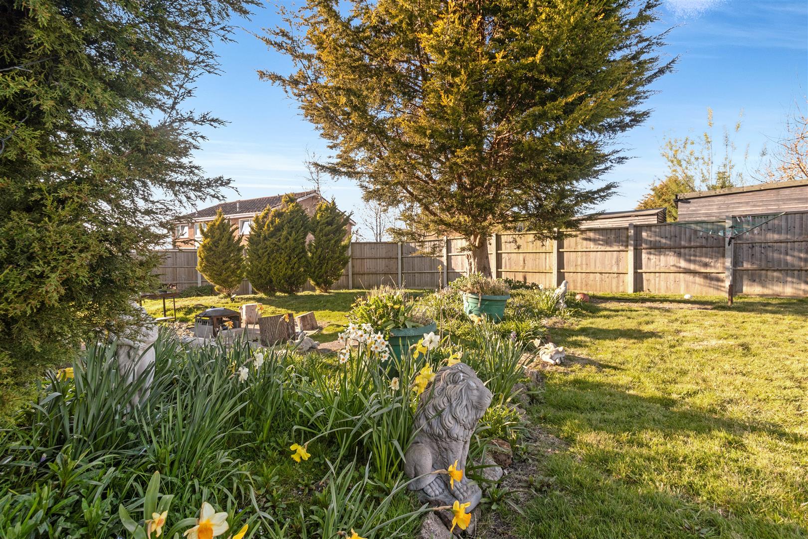 Warners Road, Newton Longville, Milton Keynes